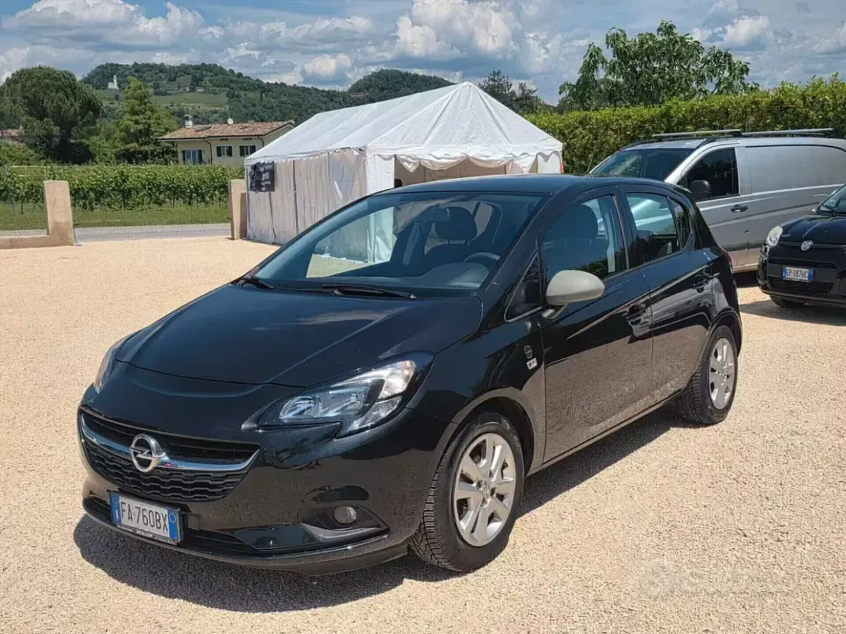 Usata Opel Corsa 85 CV (62 kW) 2015 Utilitaria