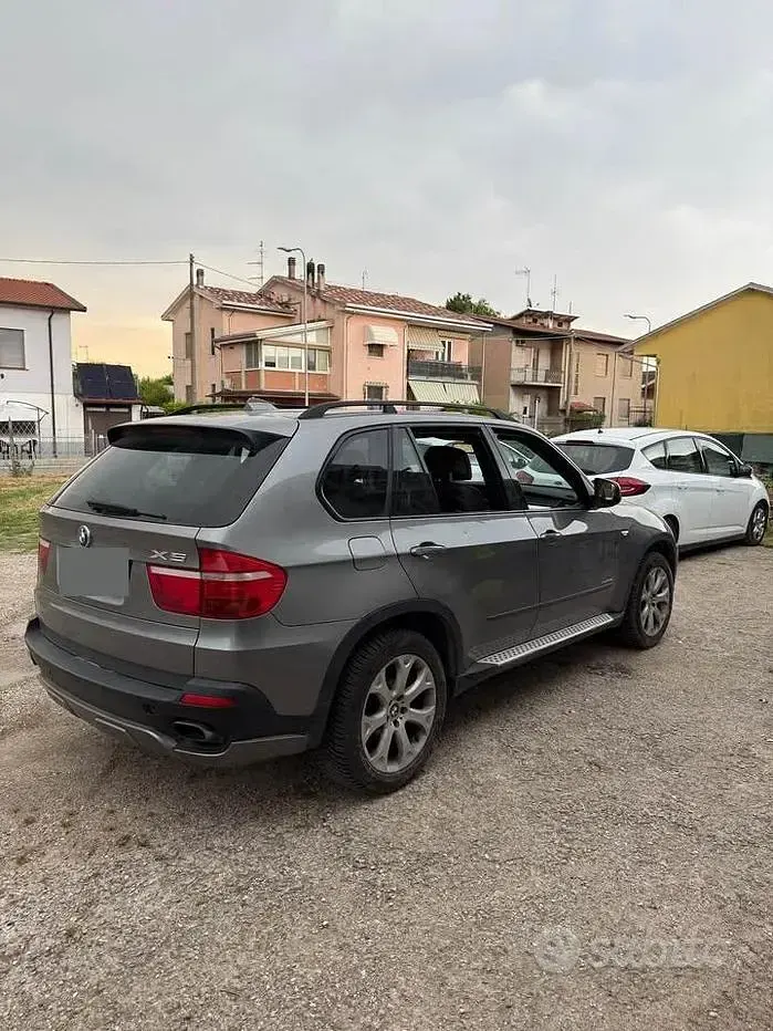 Usata BMW X5 Efficient Dynamics 286 CV (210 kW) 2008 Grigio SUV