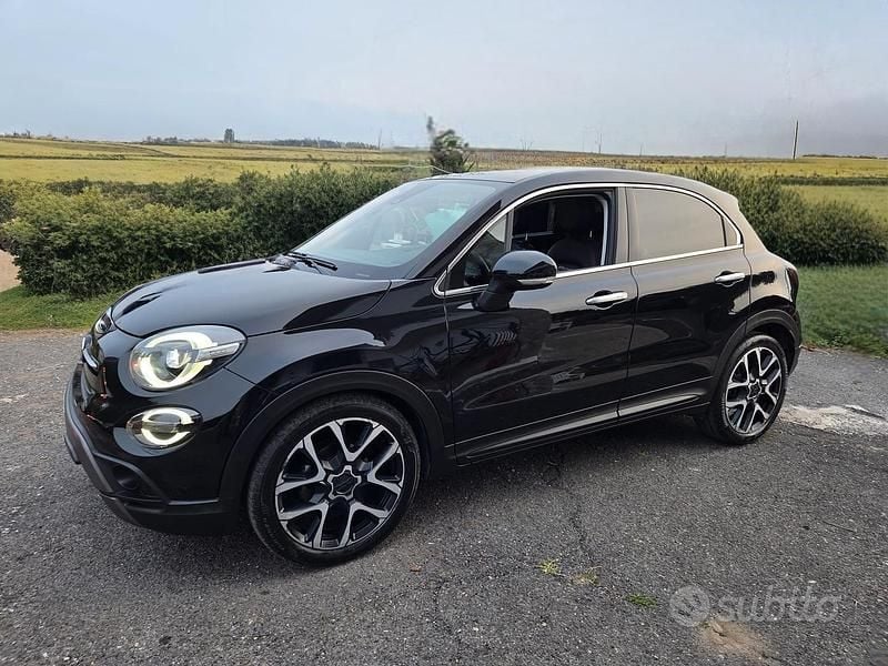 Usata Fiat 500X Dolcevita 120 CV (88 kW) 2021 Nero SUV
