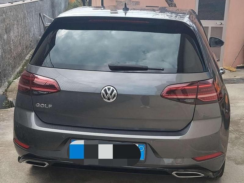 Usata VW Golf VII Sportline 150 CV (110 kW) 2019 Argento Berlina