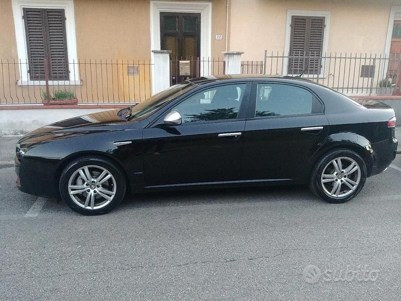 Usata Alfa Romeo 159 Super 136 CV (100 kW) 2012 Nero Berlina