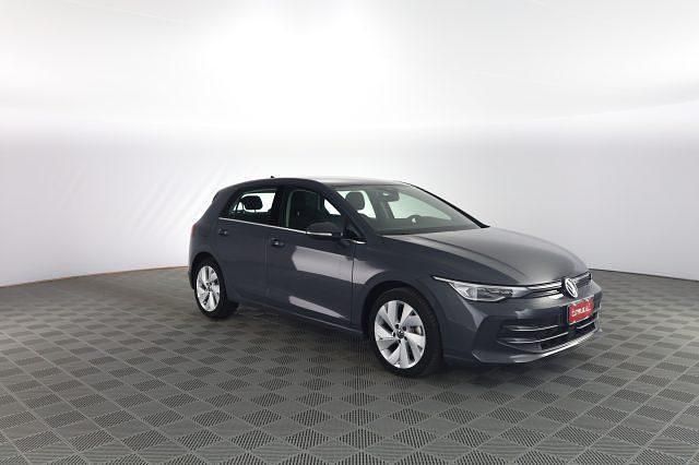 Usata VW Golf VIII Style 150 CV (110 kW) 2025 Grigio Berlina