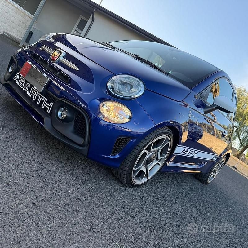 Usata Abarth 595 Turismo 165 CV (121 kW) 2018 Blu Berlina