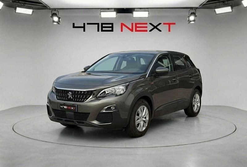 Usata Peugeot 3008 Active 131 CV (96 kW) 2019 Verde SUV