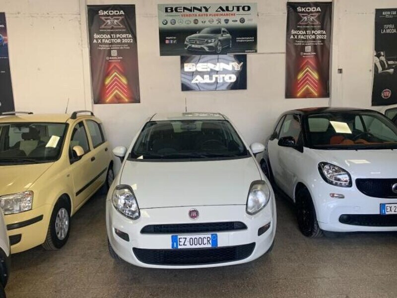 Usato 2015 Fiat Punto Evo 1.4 Benzin (4.800 €)