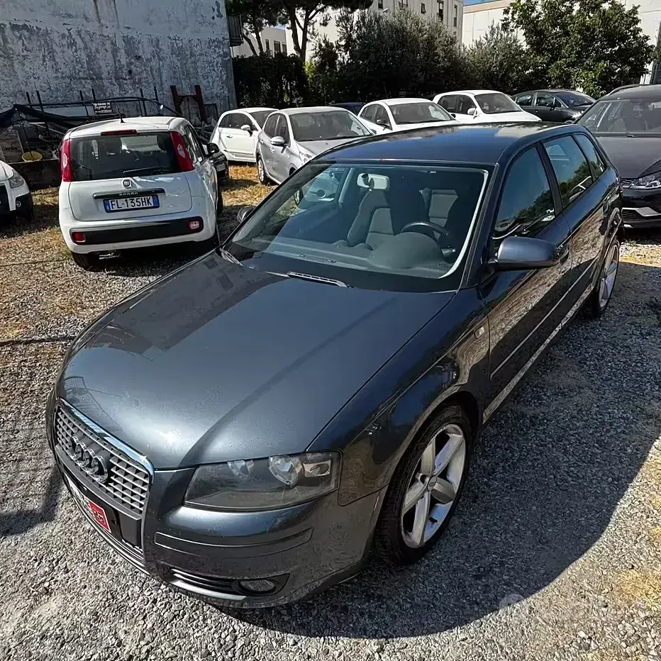 Usata Audi A3 Sportback Ambition 140 CV (102 kW) 2006 Grigio Utilitaria