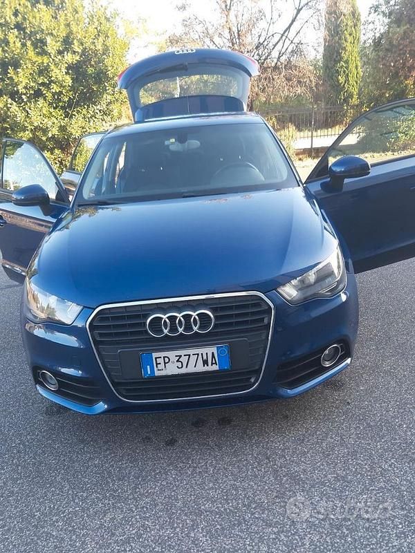 Usata Audi A1 Ambition 90 CV (66 kW) 2013 Blu Utilitaria