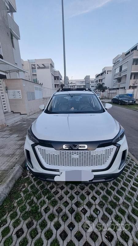 Usata EVO Evo 5 127 CV (93 kW) 2023 Bianco SUV
