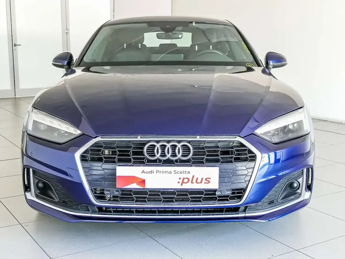 Usata Audi A5 Sportback Advanced Plus 204 CV (150 kW) 2022 Blu navarra metallizzato Utilitaria