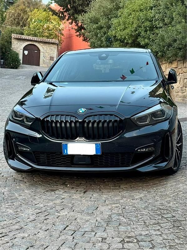 Usata BMW 120 M Sport 178 CV (130 kW) 2021 Nero Utilitaria