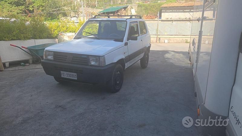 Usata Fiat Panda 4x4 44 CV (32 kW) 1993 Bianco Utilitaria