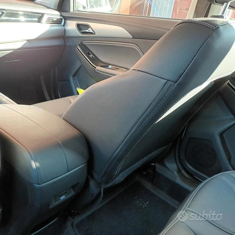 Usata EVO Evo 5 127 CV (93 kW) 2024 Bianco SUV