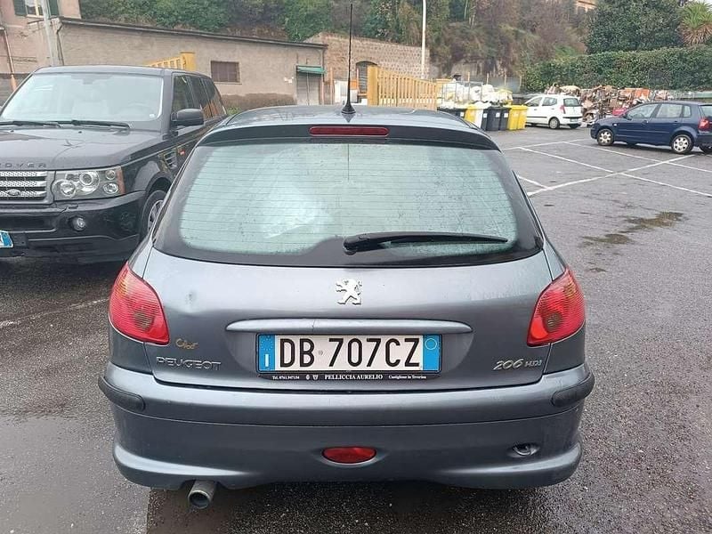 Usata Peugeot 206 68 CV (50 kW) 2006 Berlina