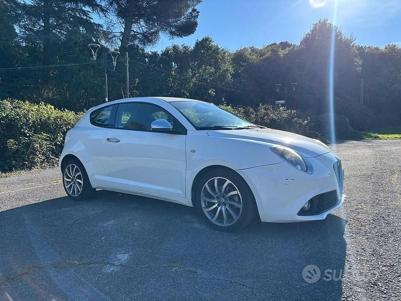 Usata Alfa Romeo MiTo Super 95 CV (69 kW) 2016 Bianco Utilitaria
