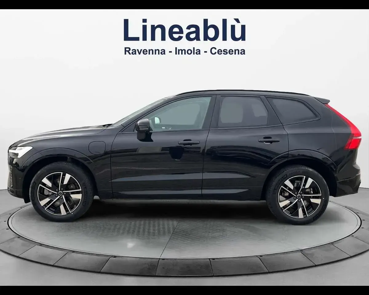 Nuova Volvo XC60 Plus 253 CV (186 kW) 2026 Onyx black SUV