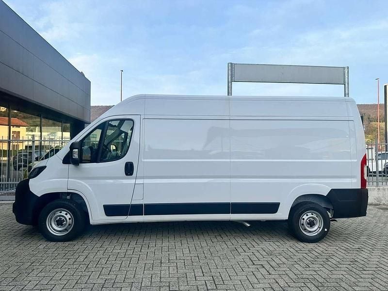 Nuova Peugeot Boxer S 140 CV (102 kW) 2026 Bianco Furgone