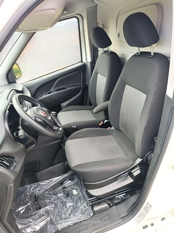 Usata Fiat Doblò Easy 95 CV (69 kW) 2021 Bianco Monovolume
