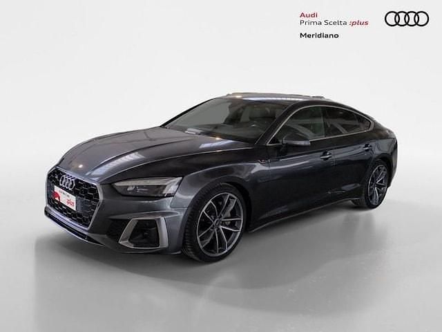 Usata Audi A5 Sportback S-Line 204 CV (150 kW) 2023 Grigio daytona perla Utilitaria
