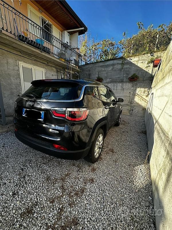 Usata Jeep Compass Longitude 120 CV (88 kW) 2020 Nero SUV