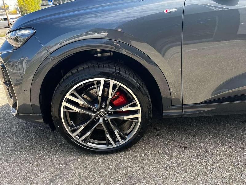 Nuova Audi Q5 S-Line 204 CV (150 kW) 2026 Nero SUV