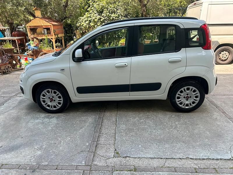 Usata Fiat Panda 69 CV (50 kW) 2016 Bianco Utilitaria