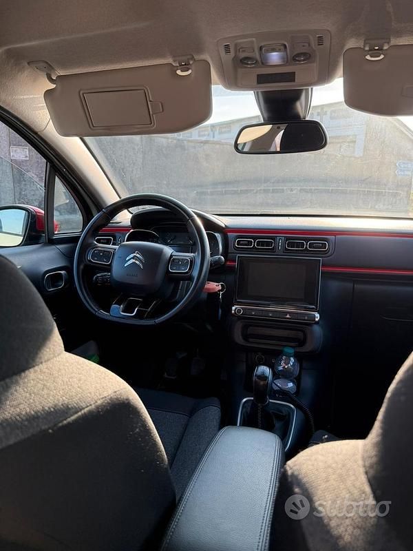 Usata Citroën C3 82 CV (60 kW) 2017 Verde Berlina
