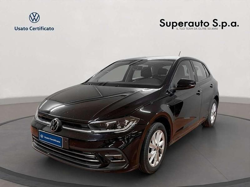 Nero Usata 2024 VW Polo Style Tre volumi | 19.900 € (Buon prezzo) - Immagine 1/4