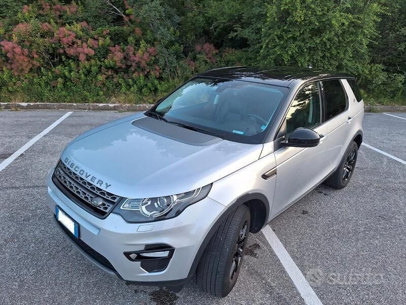 Usata Land Rover Discovery Sport SE 180 CV (132 kW) 2016 Argento SUV