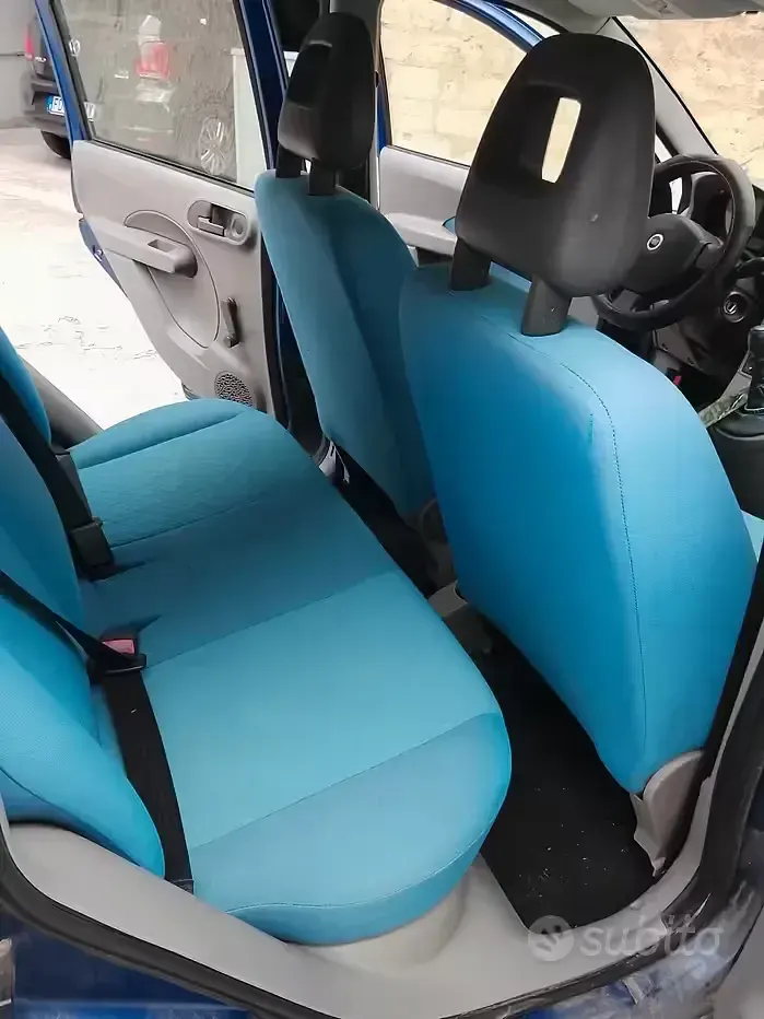 Usata Fiat Panda Dynamic 60 CV (44 kW) 2004 Blu Utilitaria