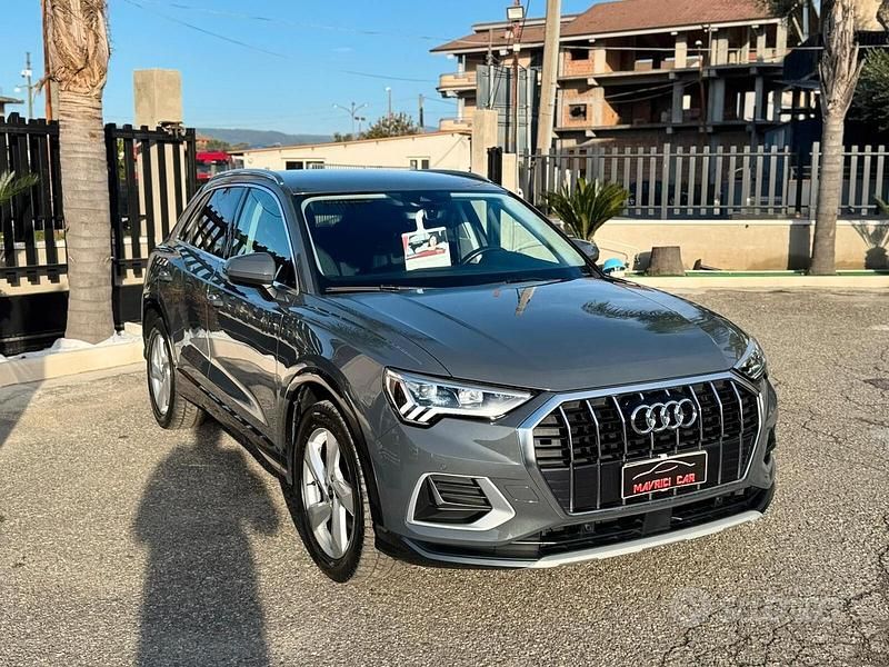 Usata Audi Q3 Advanced 150 CV (110 kW) 2022 Grigio SUV