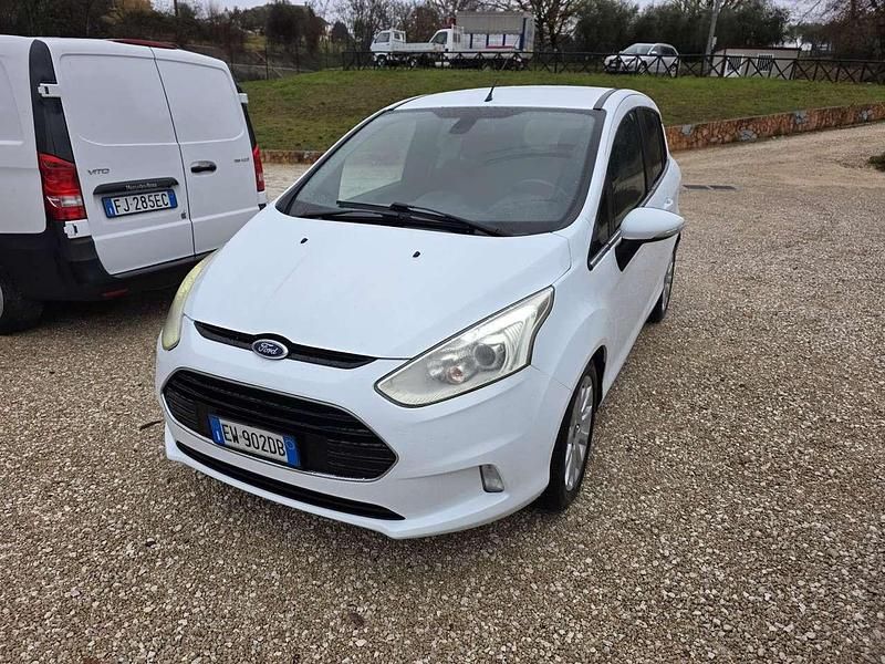 Usata Ford B-MAX Business Edition 75 CV (55 kW) 2014 Bianco Monovolume