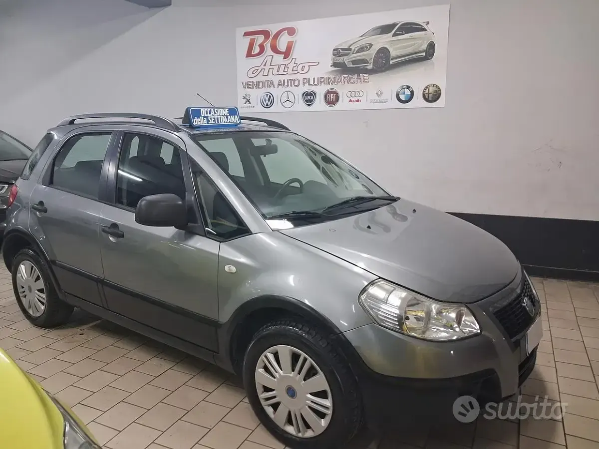 Usata Fiat Sedici Dynamic 107 CV (78 kW) 2006 SUV