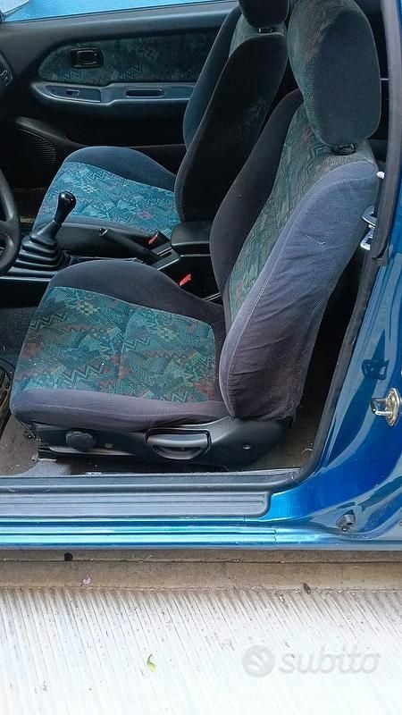 Usata Nissan Almera 1999 Blu Berlina