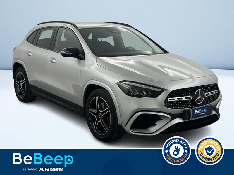 Usata Mercedes GLA180 Advanced Plus 116 CV (85 kW) 2023 Argento metallizzato SUV