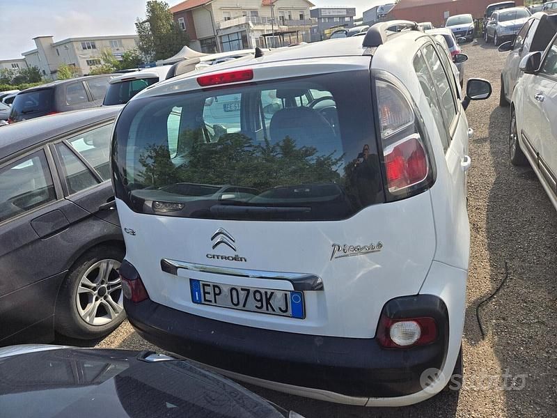 Usata Citroën C3 Picasso 119 CV (87 kW) 2013 Bianco Monovolume
