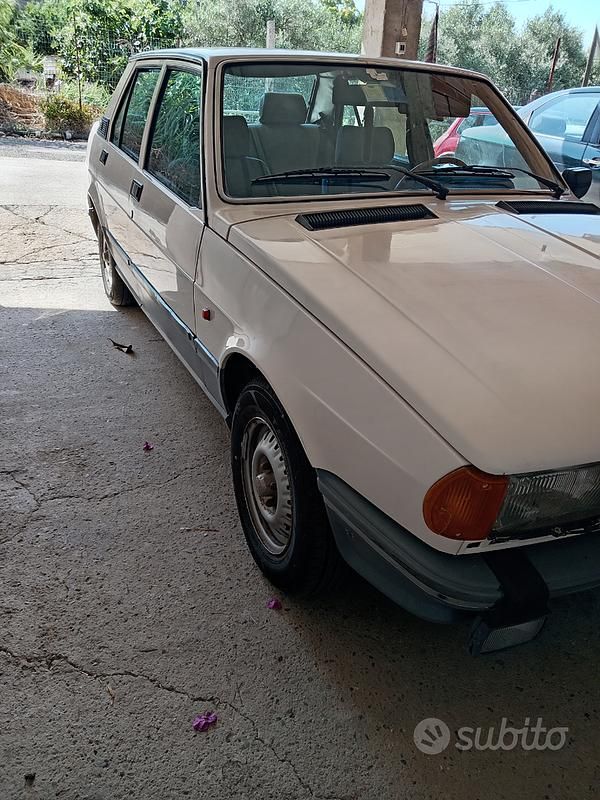 Usata Alfa Romeo Giulietta 122 CV (89 kW) 1983 Bianco Utilitaria
