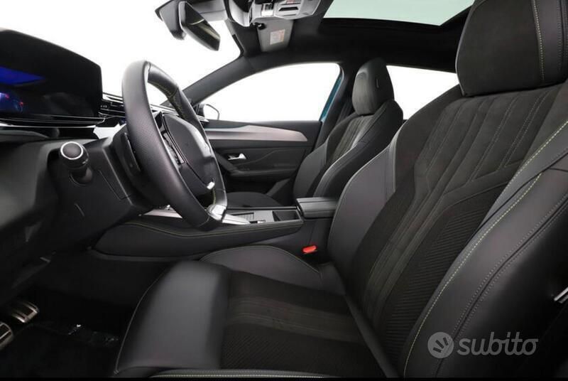 Usata Peugeot 408 GT GTi 131 CV (96 kW) 2023 Blu SUV