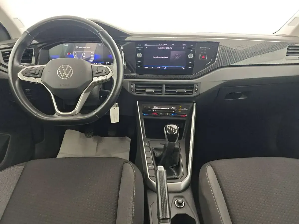 Usata VW Polo Life 95 CV (69 kW) 2023 Vari colori Utilitaria