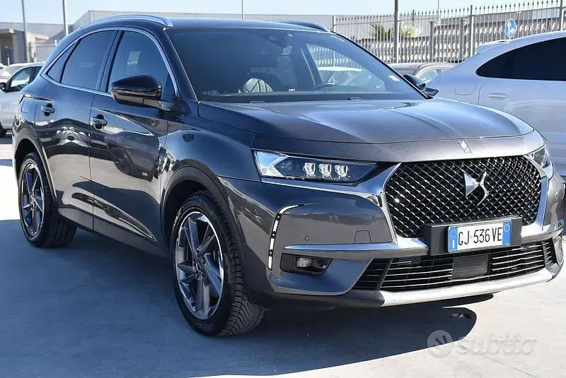 Usata DS Automobiles DS7 Crossback Grand Chic 224 CV (164 kW) 2022 Grigio SUV