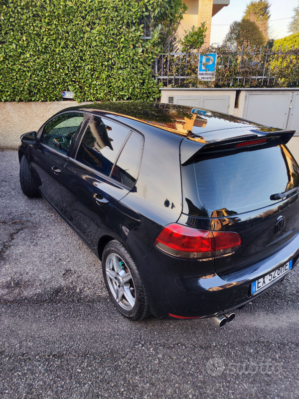 Usato 2014 VW Golf VII 1.6 Diesel 105 CV (7.000 €)
