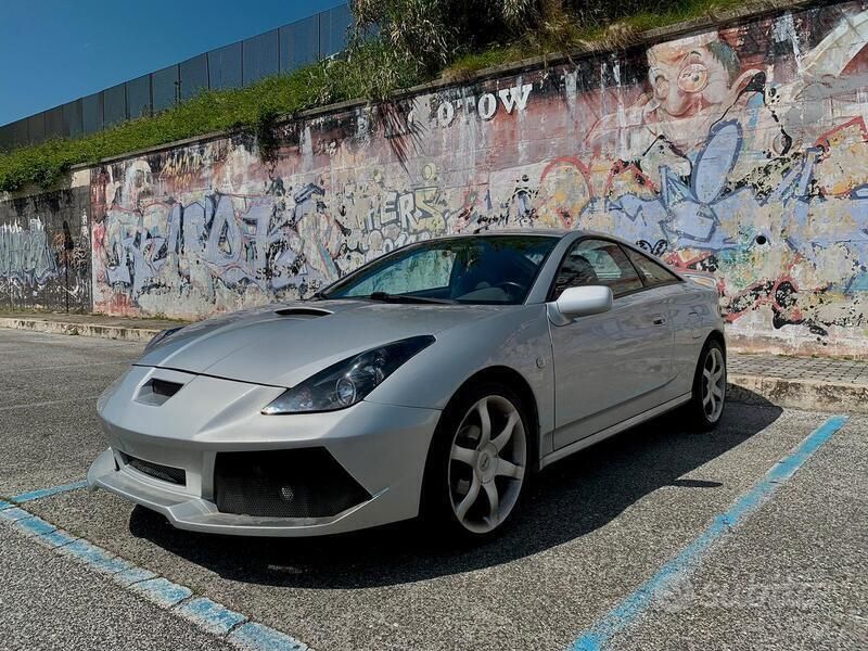 Usata 2001 Toyota Celica T2 Coupé | 6500 € (Buon prezzo) - Immagine 1/4