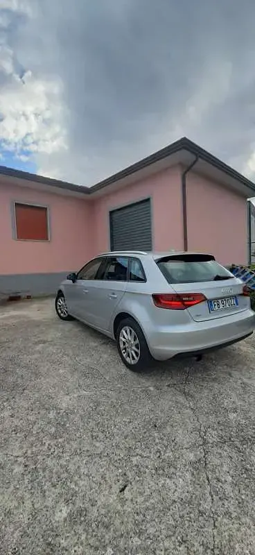 Usata Audi A3 Attraction 105 CV (77 kW) 2014 Berlina