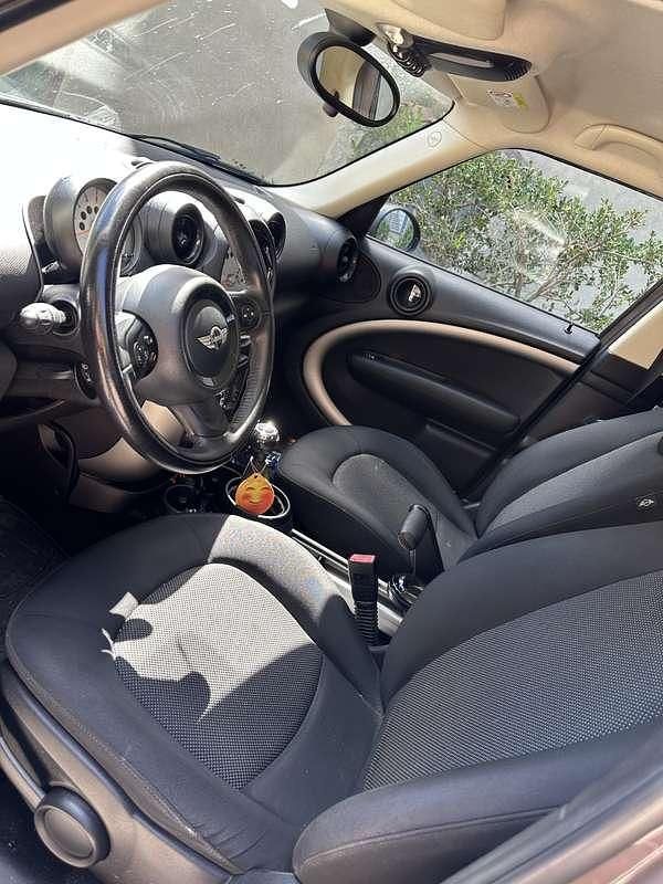 Usata Mini One D Countryman Business 90 CV (66 kW) 2014 SUV