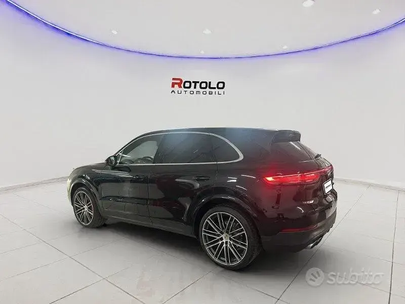 Usata Porsche Cayenne 340 CV (250 kW) 2019 Nero SUV