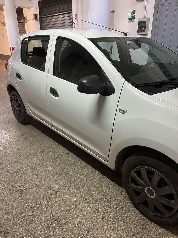 Usata Dacia Sandero 75 CV (55 kW) 2015 Berlina