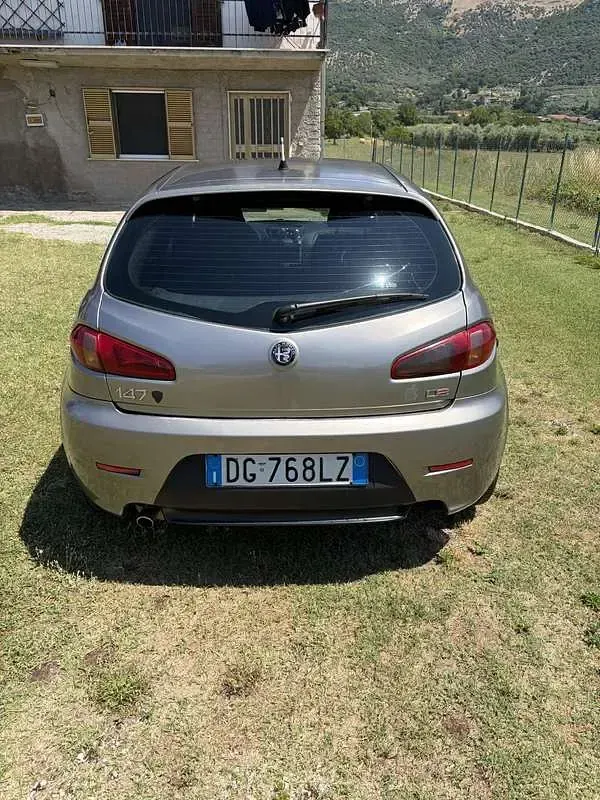 Usata Alfa Romeo 147 150 CV (110 kW) 2007 Utilitaria