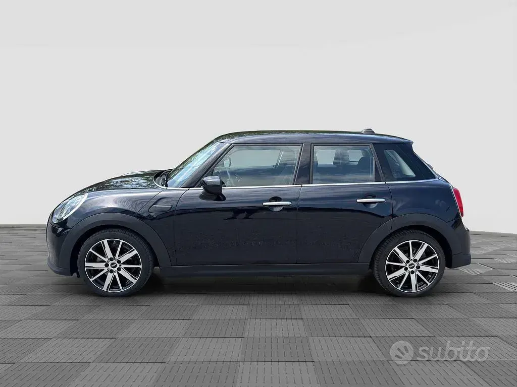 Usata Mini Cooper Business 136 CV (100 kW) 2023 Nero Utilitaria