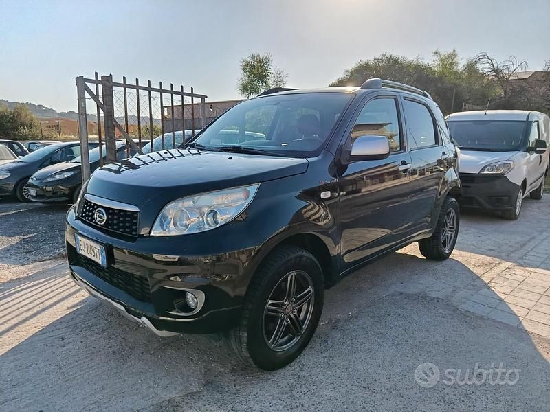 Usata Daihatsu Terios 101 CV (74 kW) 2011 Nero SUV