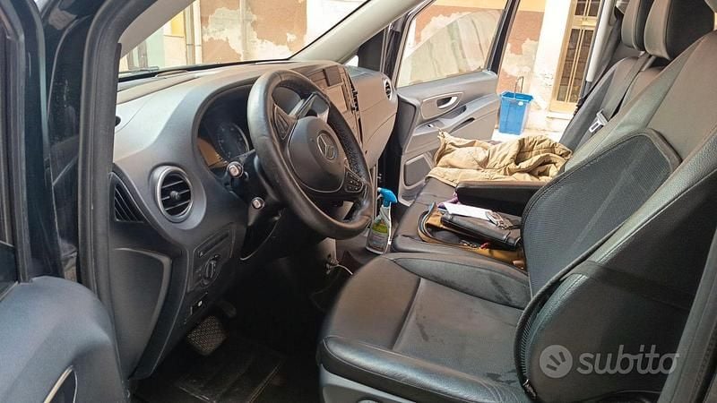 Usata Mercedes Vito 2017 Nero Furgone