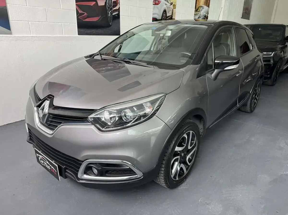 Usata Renault Captur 90 CV (66 kW) 2014 Grigio SUV